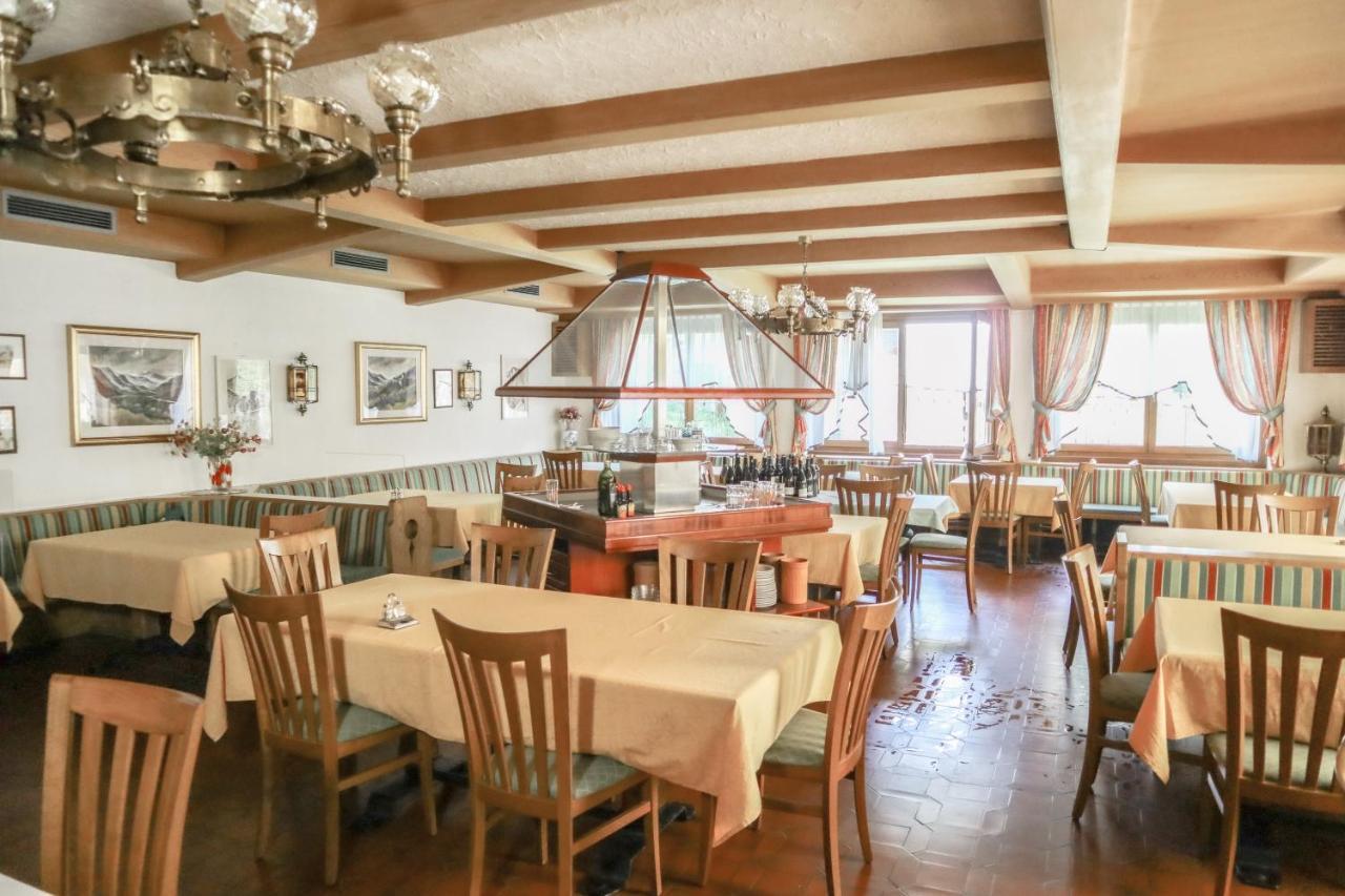 Gasthof Albergo Neuwirt วัล ดิ วิซเซ ภายนอก รูปภาพ